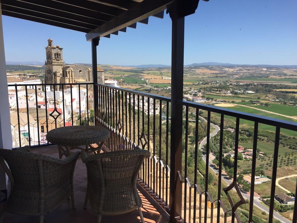 Parador De Arcos De La Frontera Exteriör bild